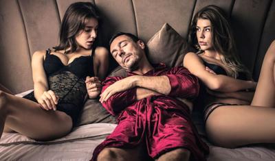 Секс втроем, полный настоящей любви 3/3 - Pornhub.com